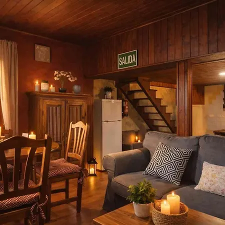 Montegrande Rodeado De Montanas